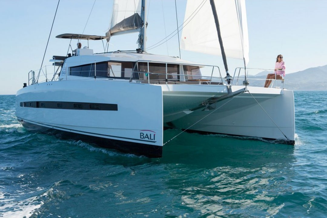 Scopri di più sull'articolo Gite Di Un Giorno In Catamarano